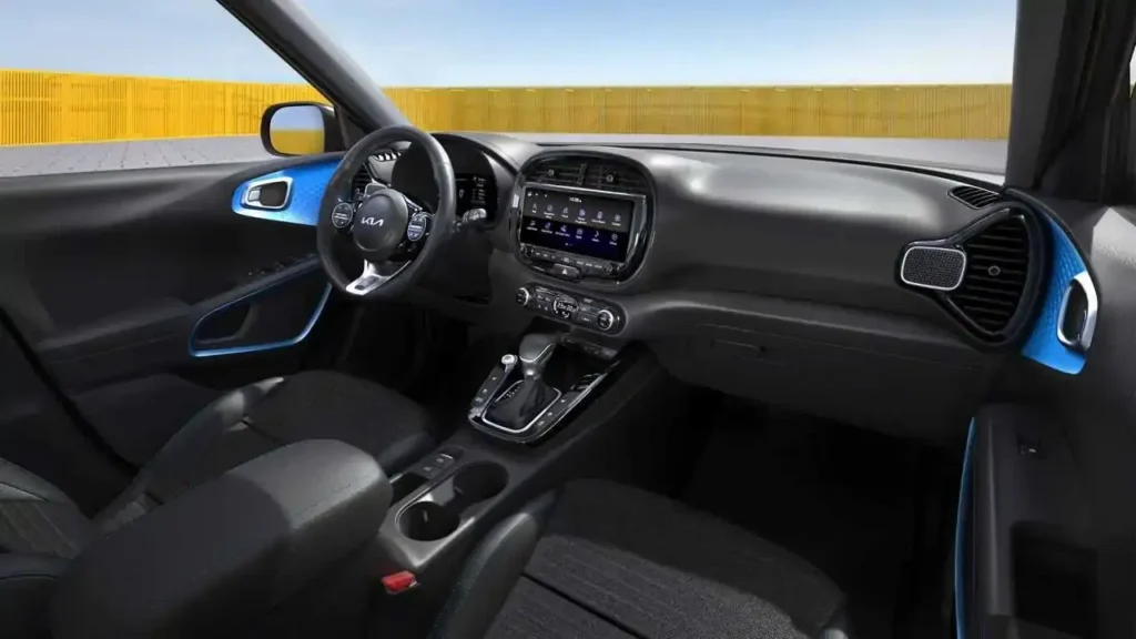 2025 Kia Soul Interior