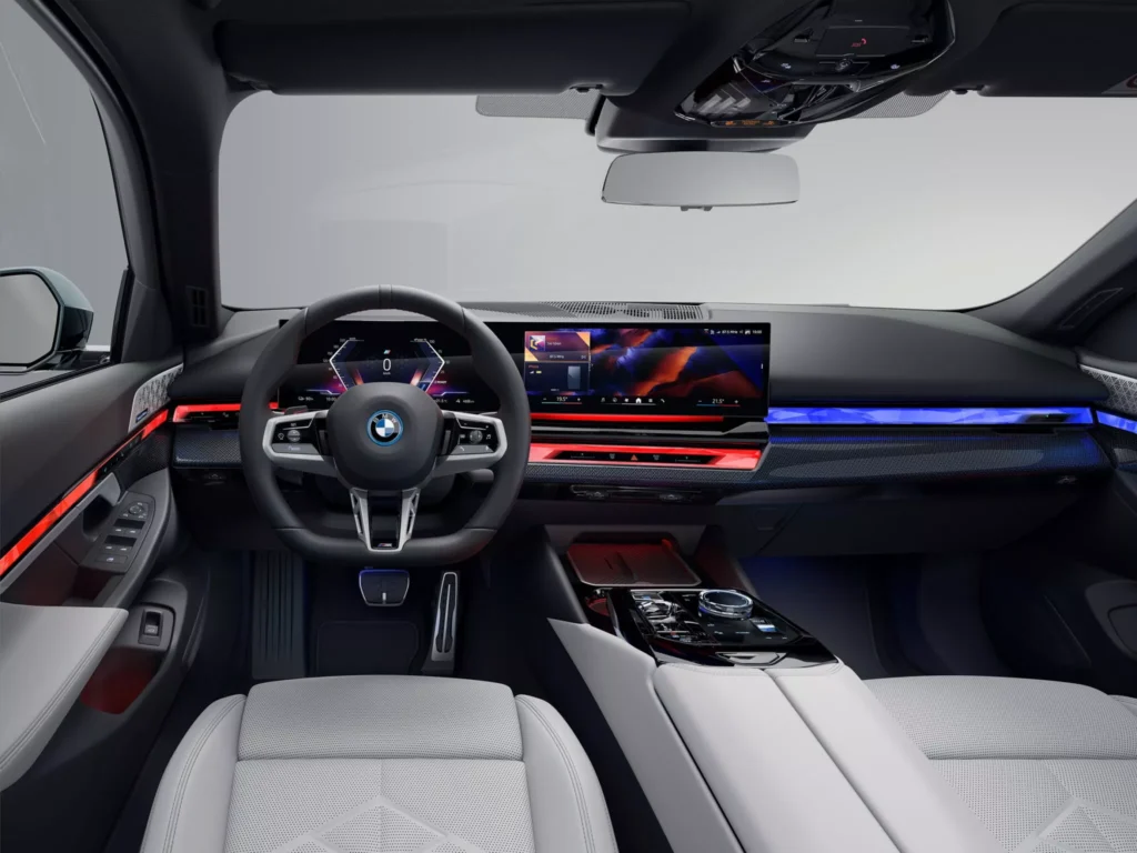 Luxurious Interior and High-Tech Premium Features