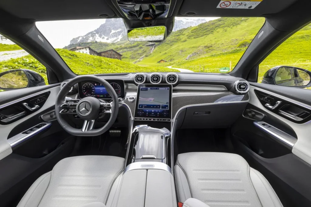 2025 Mercedes-Benz GLC Interior