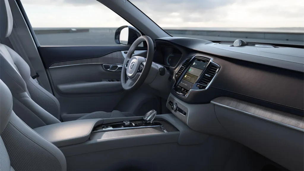 Volvo XC90 Interior image