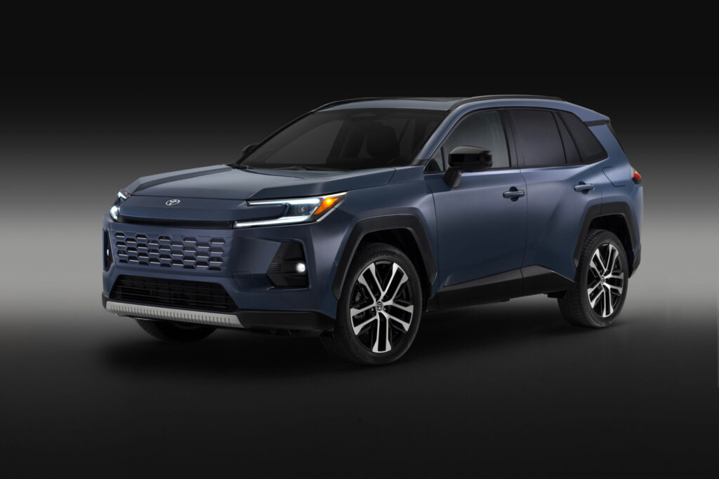2026-Toyota-RAV4-img (4)